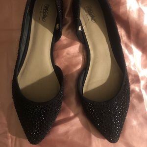 • Mossimo sparkly black flats •